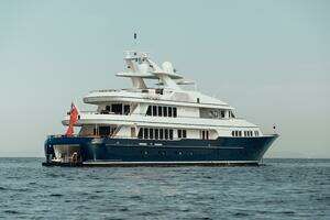 HERCULES 1998 Feadship  Yacht For Sale in Saint Tropez 