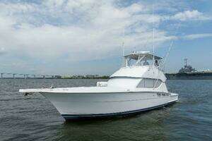 2002 Hatteras 50 Convertible thumbnail 3