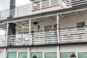 INDIAN RIVER QUEEN
