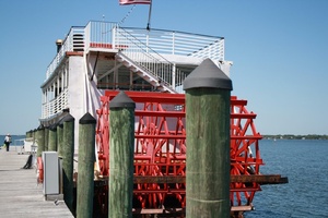 INDIAN RIVER QUEEN