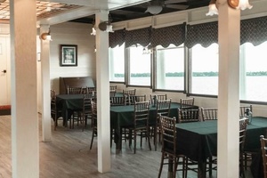 INDIAN RIVER QUEEN