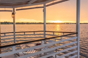 INDIAN RIVER QUEEN