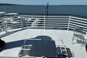 INDIAN RIVER QUEEN