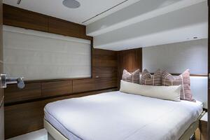 Princess X80 80ft Princess Yacht For Sale