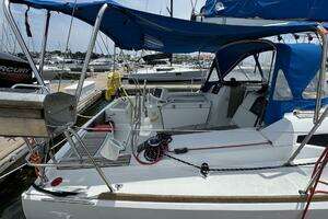 2018 Jeanneau Sun Odyssey 389 thumbnail 5