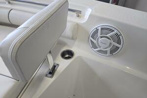 Photo 5198642 for 2021 Sea Born LX22 Center Console  