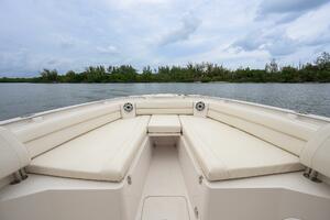 32ft Grady White Yacht For Sale
