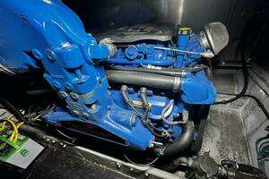 2005 Silverton 35 Motor Yacht thumbnail 36