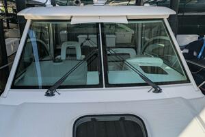 Boat     31ft Boston Whaler Yacht For Sale