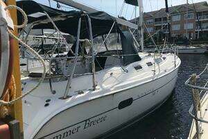 2002 Hunter 356 thumbnail 9