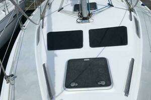 2002 Hunter 356 thumbnail 7