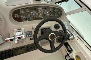 2001 Cruisers 3672 Express thumbnail 13