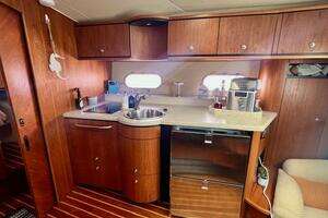 2007 Tiara Yachts 3900 Sovran thumbnail 17