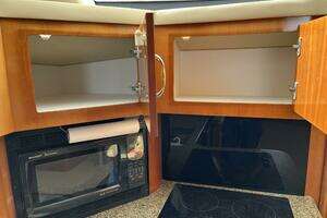 2005 Carver 396 thumbnail 36