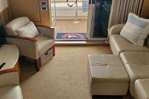 2012 Sea Ray 450 Sedan Bridge thumbnail 13