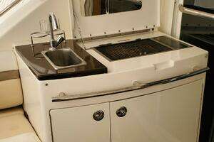2012 Sea Ray 450 Sedan Bridge thumbnail 34