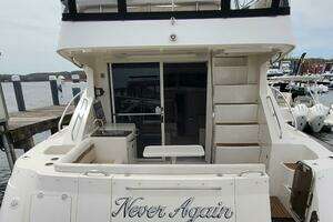 2012 Sea Ray 450 Sedan Bridge thumbnail 6