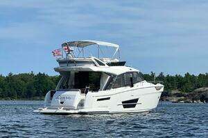 Circle Lilly 2023 Greenline 45 Fly Yacht For Sale in Sturgeon Bay 