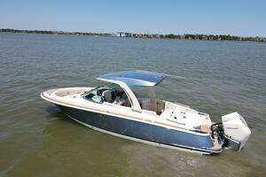 2023 Chris-Craft 31 Launch GT Yacht For Sale in Kemah TX