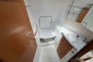 Athena 44ft Beneteau Yacht For Sale