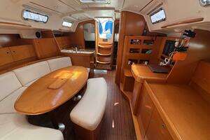 Athena 44ft Beneteau Yacht For Sale