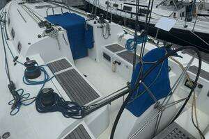 Athena 44ft Beneteau Yacht For Sale