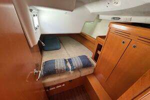 Athena 44ft Beneteau Yacht For Sale