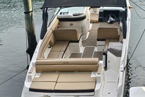 Frisky 29ft Sea Ray Yacht For Sale