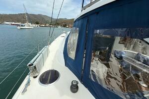 43ft Broadblue Yacht For Sale