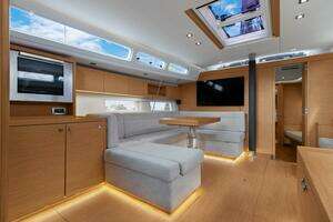 2017 Grand Soleil 52 LC thumbnail 37