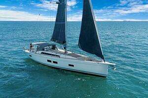 2017 Grand Soleil 52 LC thumbnail 7