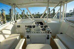 1997 Luhrs Tournament 320 Open thumbnail 15