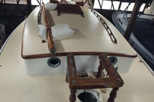 Amicitia 33ft Custom Craft Yacht For Sale