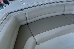 33ft Boston Whaler Yacht For Sale