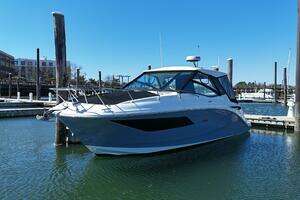  2023 Sea Ray 320 COUPE Yacht For Sale in Hingham MA