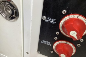 27ft Sea Hunt Yacht For Sale