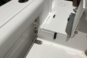 27ft Sea Hunt Yacht For Sale