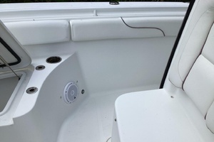 27ft Sea Hunt Yacht For Sale