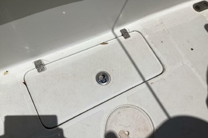 27ft Sea Hunt Yacht For Sale