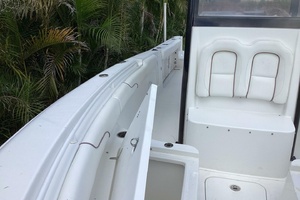 27ft Sea Hunt Yacht For Sale