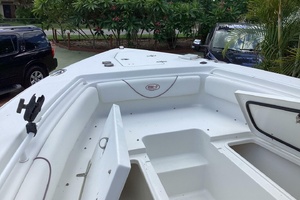 27ft Sea Hunt Yacht For Sale