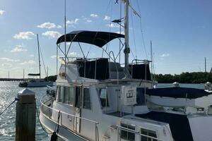 1989 Grand Banks 36 thumbnail 31