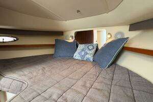2005 Tiara Yachts 2900 Open thumbnail 32