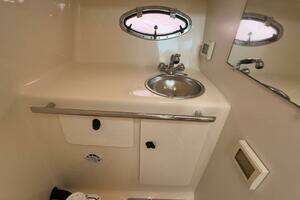 2005 Tiara Yachts 2900 Open thumbnail 19