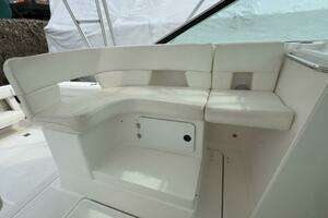2005 Tiara Yachts 2900 Open thumbnail 9