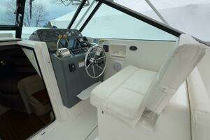 2005 Tiara Yachts 2900 Open thumbnail 38