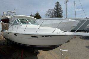 2005 Tiara Yachts 2900 Open thumbnail 2