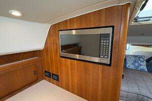 2005 Tiara Yachts 2900 Open thumbnail 28