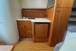 2005 Tiara Yachts 2900 Open thumbnail 23