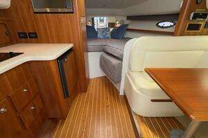 2005 Tiara Yachts 2900 Open thumbnail 37